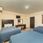 Hotel Puerto Inn